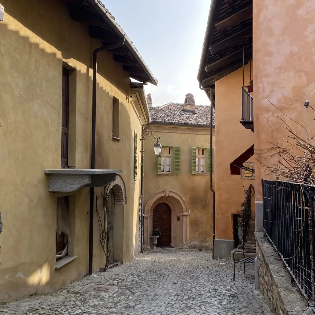 I Borghi più Belli d'Italia Monforte d'Alba