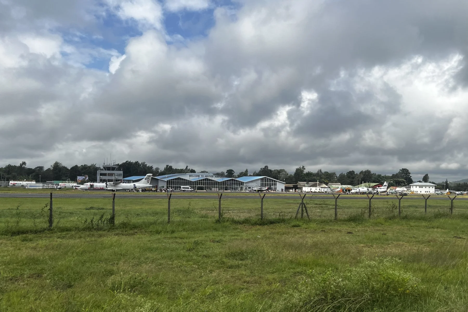 Tryatrip-aeroporto-di-Arusha-domestic